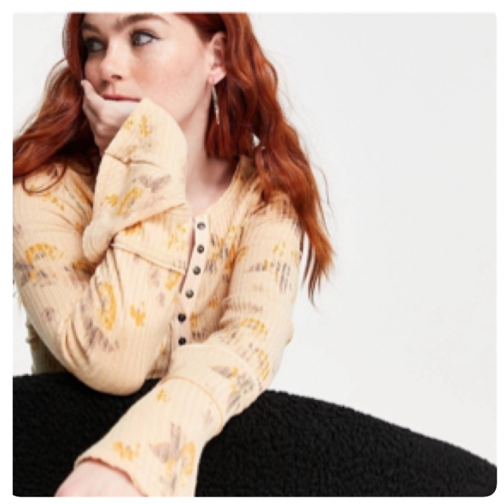 Free People LAYER ME HENLEY TOP NWT - Picture 13 of 16